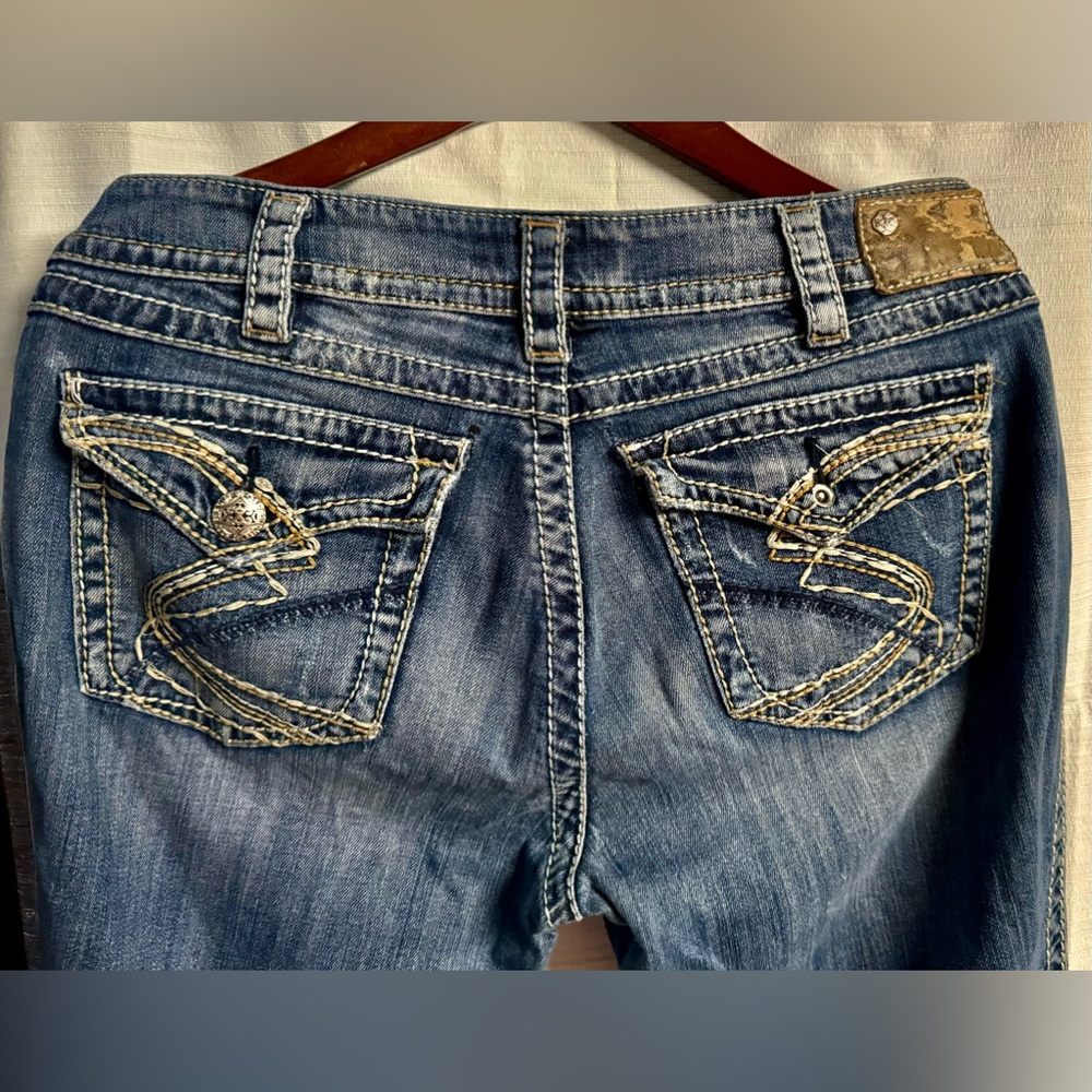 Women’s silver jeans